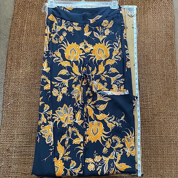 ZARA WOMAN HIGH WAIST NAVY FLORAL WIDE LEG TROUSERS PANTS 6 - Picture 2 of 14